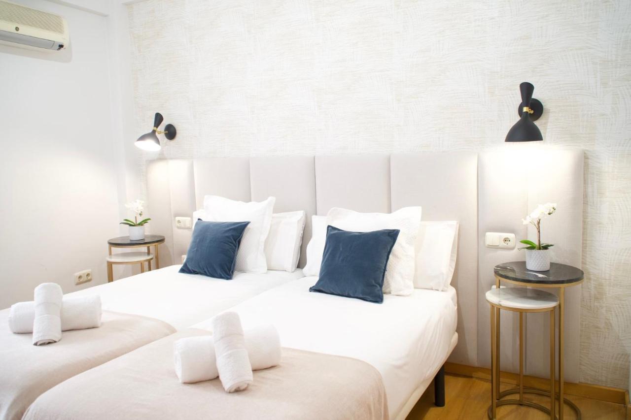 Colon & Soho By Ele Apartments Малага Екстериор снимка